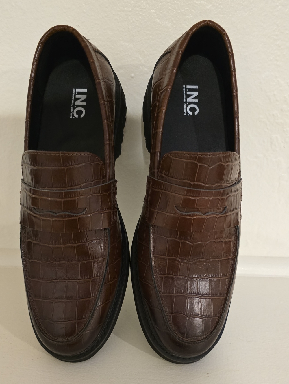 INC International Concepts Men’s Brown Croc-Embossed Loafers